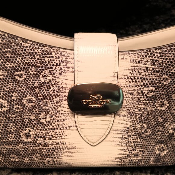 Coach shoulder bag - Picture 4 of 4